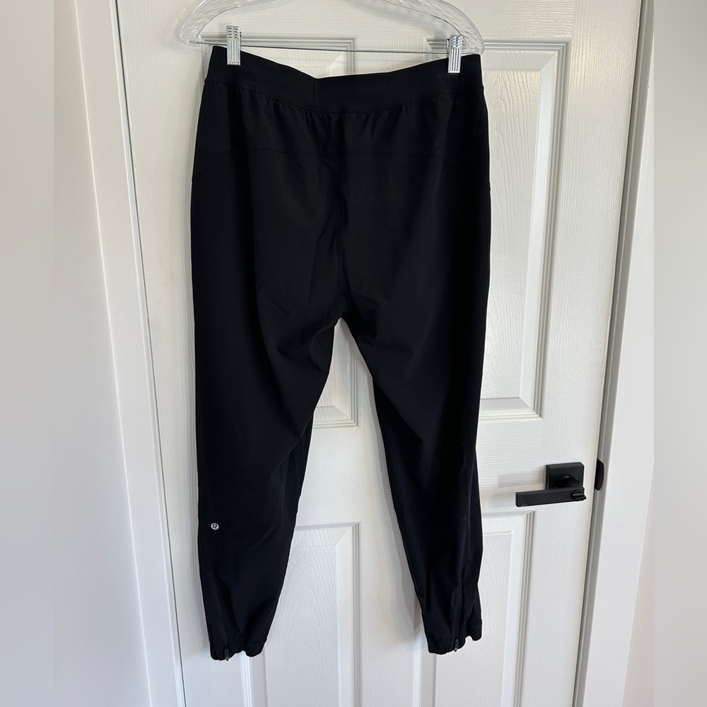 Adapted state high-rise lululemon jogger size 10
